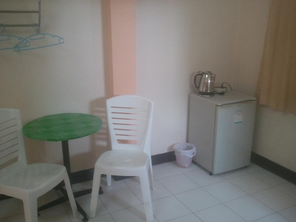 M & A Guesthouse Hua Hin Room photo