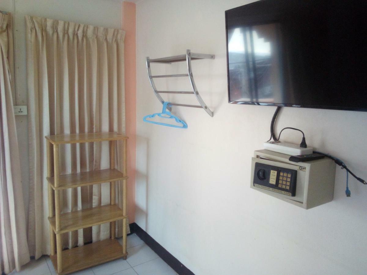 M & A Guesthouse Hua Hin Exterior photo